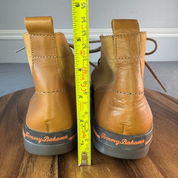 Tommy Bahama Reflexology Riker Tan Chukka Ankle Boots Lightweight Classic 8.5D